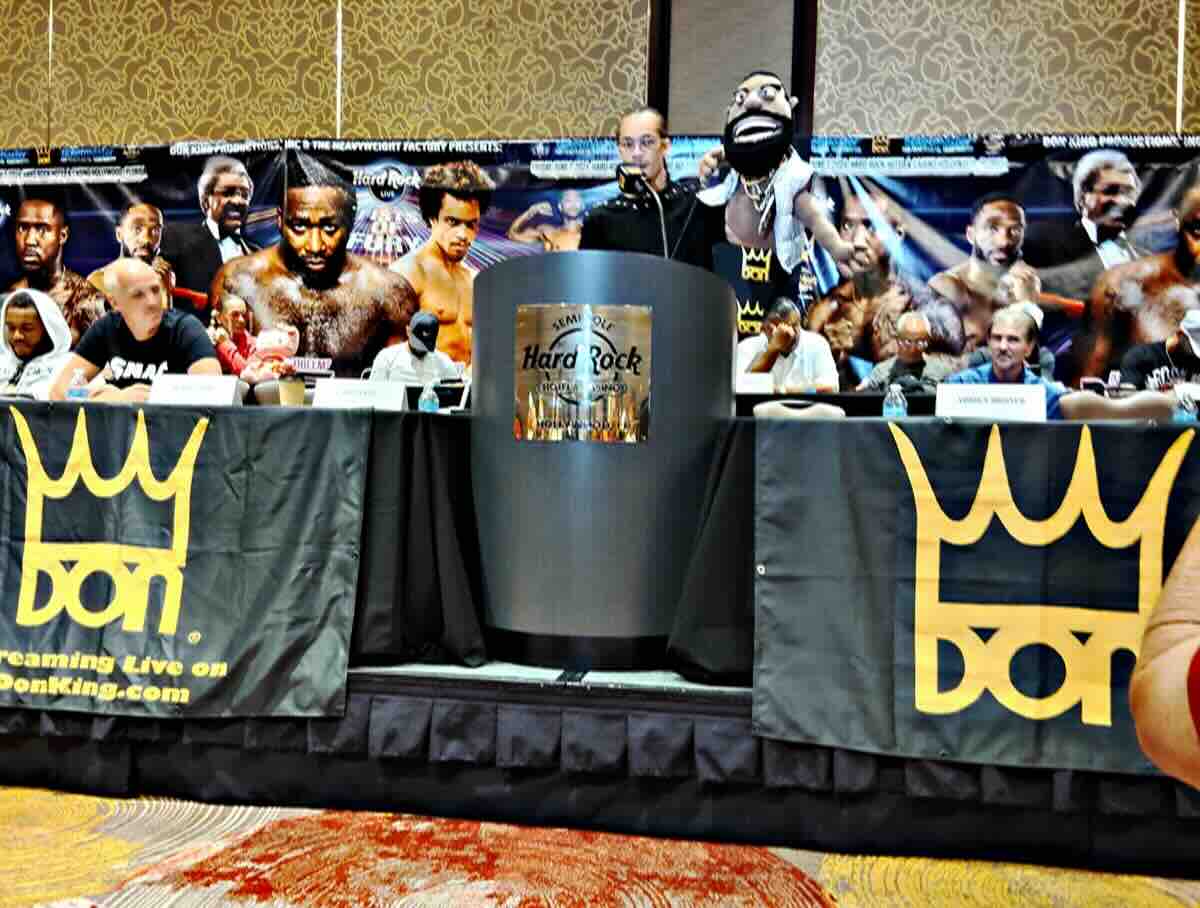 Broner vs Cobbs