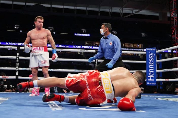 Canelo vs Yildirim (Ed Mulholland / Matchroom)